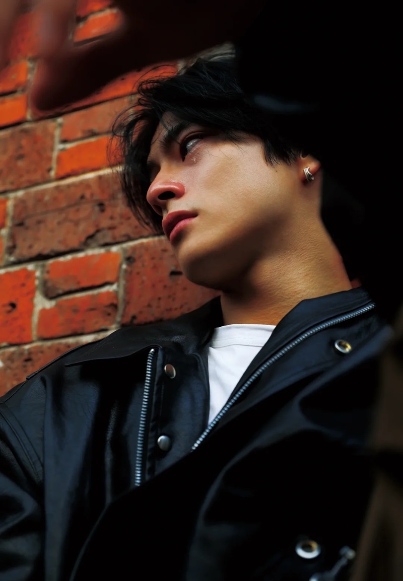 ảnh con trai buồn 2