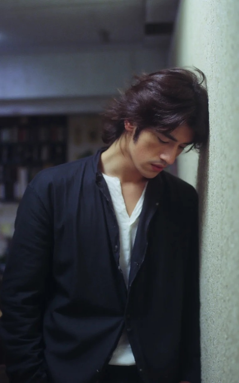 ảnh con trai buồn 23