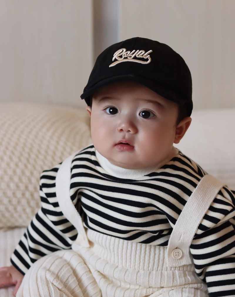 ảnh em bé trai đáng yêu