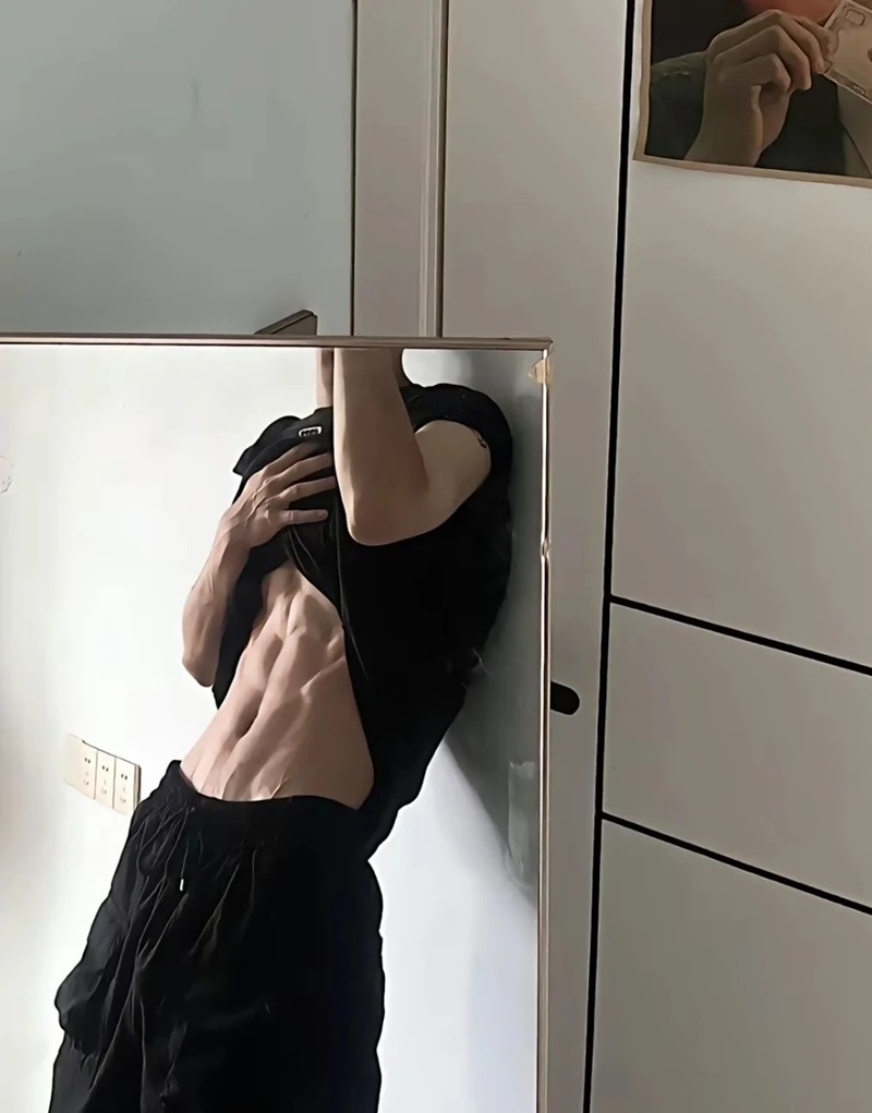 ảnh trai đẹp 6 múi