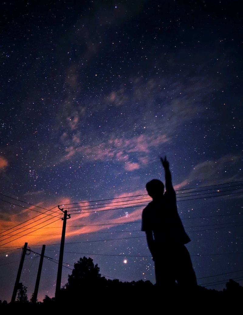 hình ảnh bầu trời đêm buồn