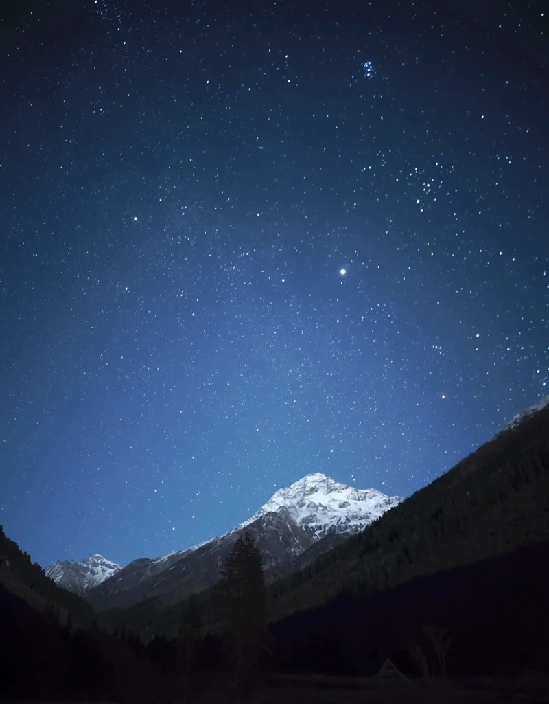 hình ảnh bầu trời đêm đẹp