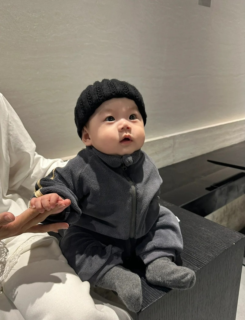 hình ảnh các bé trai đáng yêu