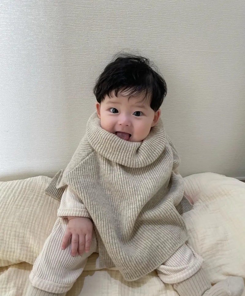 hình ảnh em bé trai đáng yêu