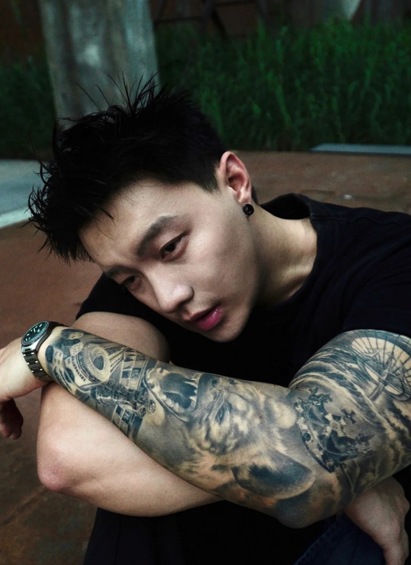 những hình ảnh con trai buồn