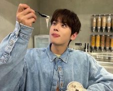350+ Ảnh Cha Eun Woo soái ca chuẩn idol gây sốt cộng đồng