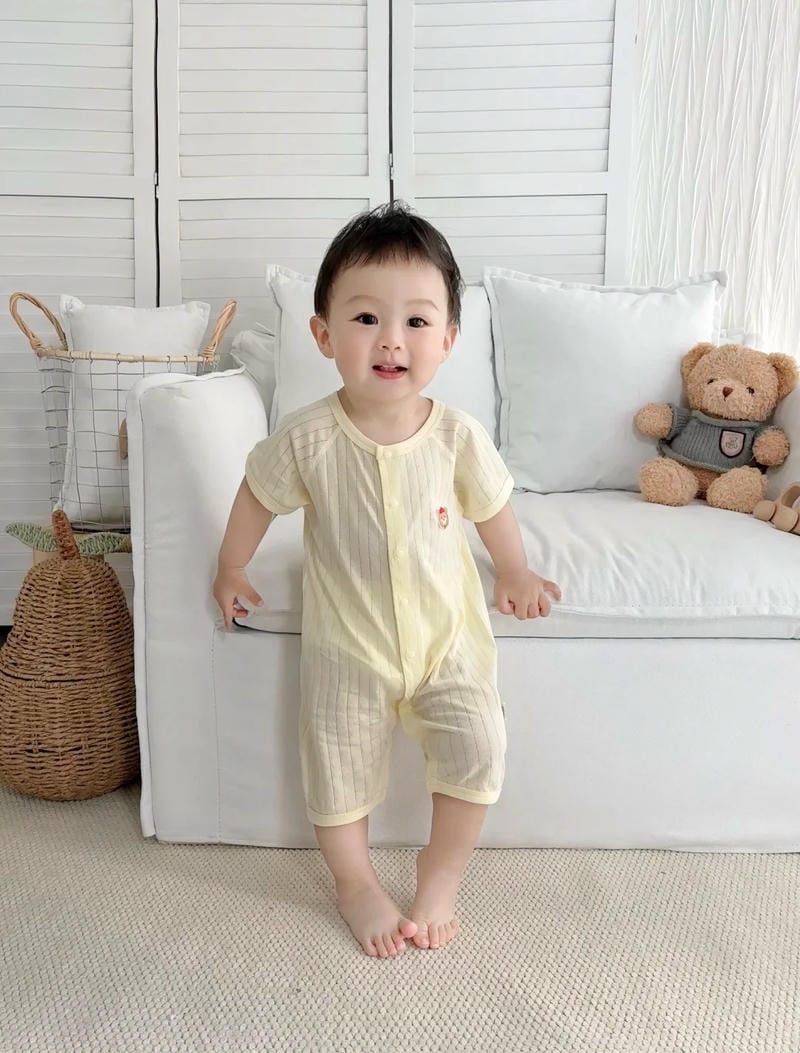 ảnh em bé dễ thương 2