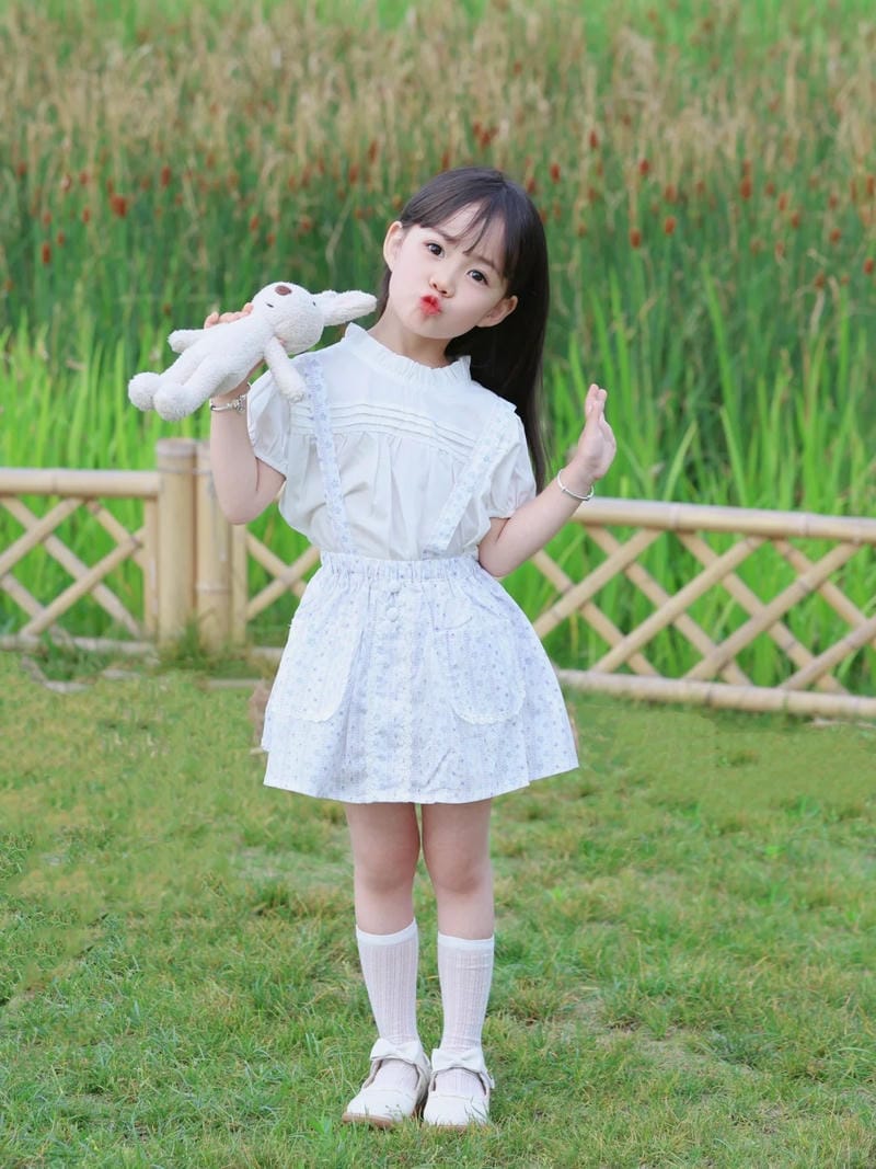 ảnh em bé dễ thương 4