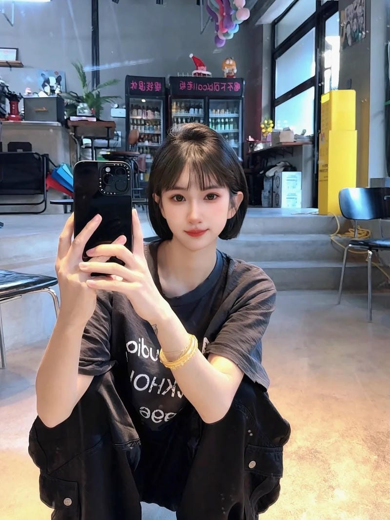 ảnh hot girl tóc ngắn 25