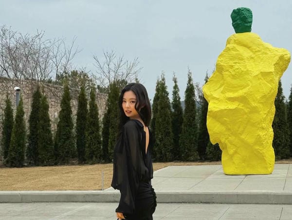 ảnh jennie dễ thương 20