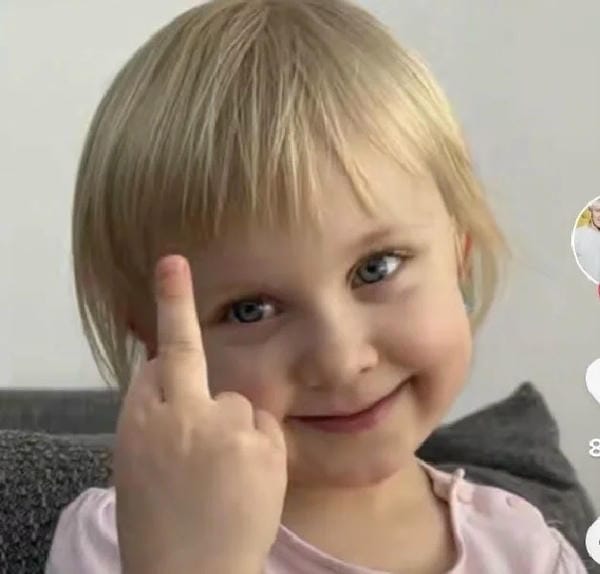 ảnh ngón giữa 10