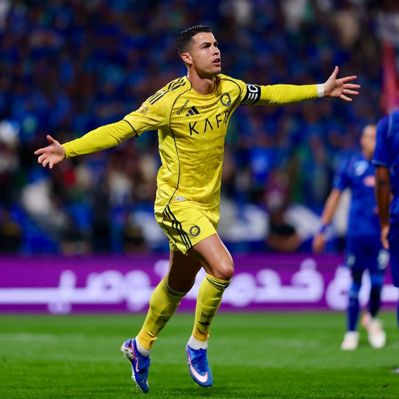 ảnh ronaldo ngầu 1