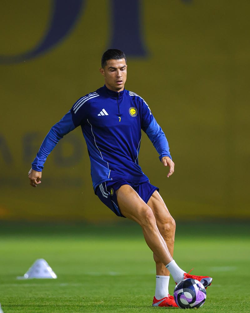 ảnh ronaldo ngầu 19