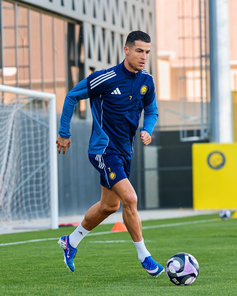 ảnh ronaldo ngầu 9