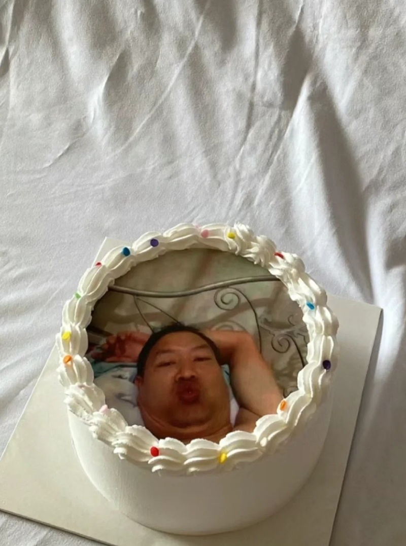 ảnh sinh nhật chế 32