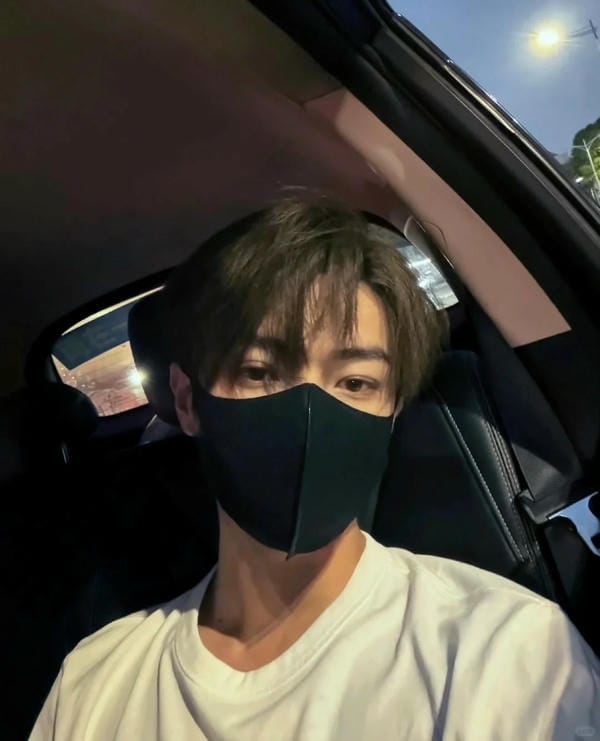 ảnh trai đẹp đeo khẩu trang 1