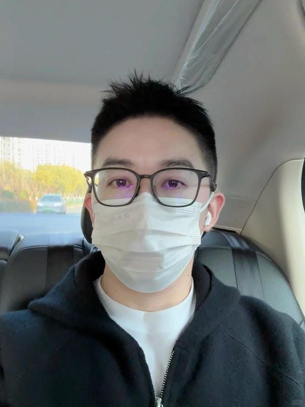 ảnh trai đẹp đeo khẩu trang 21