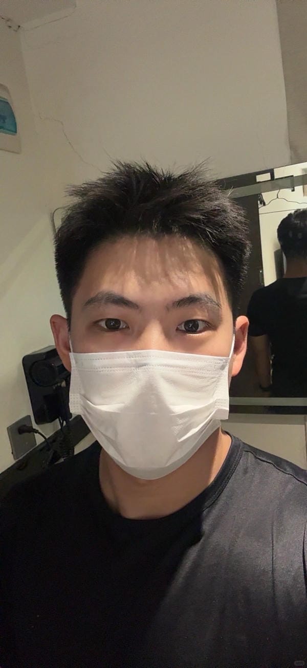 ảnh trai đẹp đeo khẩu trang 22