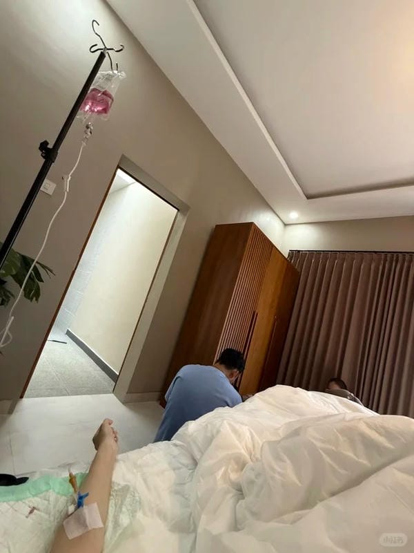 ảnh truyền nước ở tay nam 8