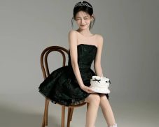 Bộ sưu tập 288+ dáng chụp ảnh sinh nhật sang xịn, viral mạng