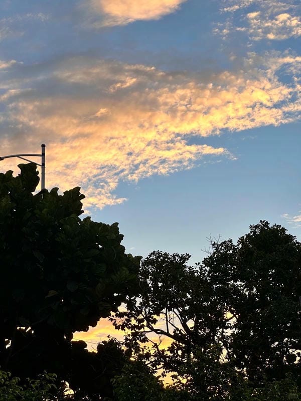 hình ảnh bầu trời hoàng hôn