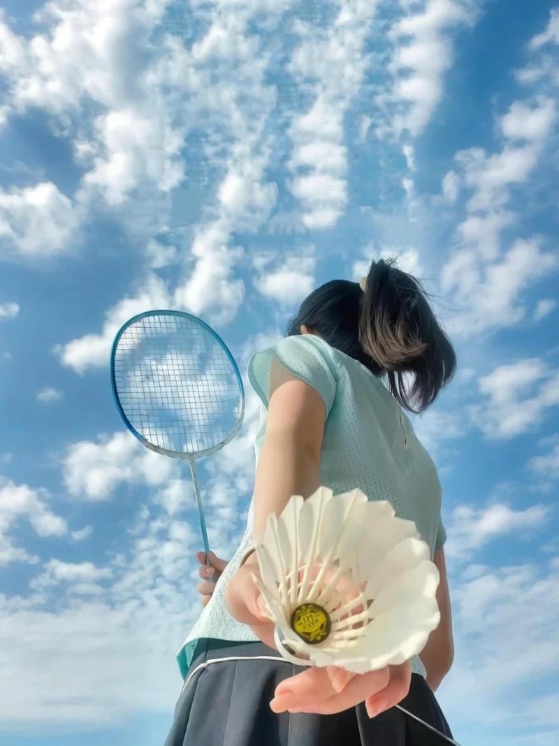 hình ảnh đánh cầu lông