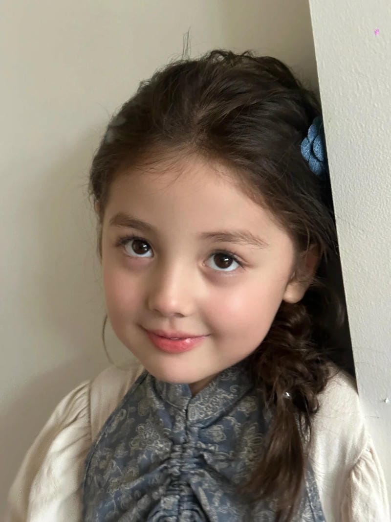 hình ảnh em bé đẹp như thiên thần 13