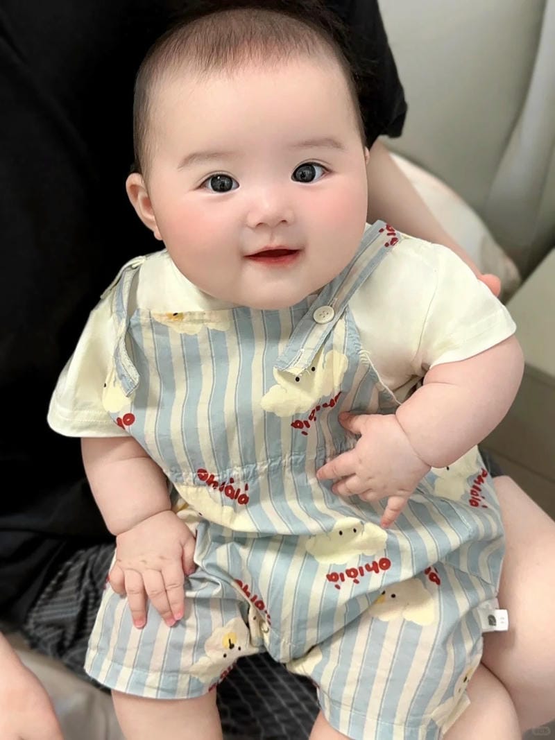 hình ảnh em bé đẹp như thiên thần 16