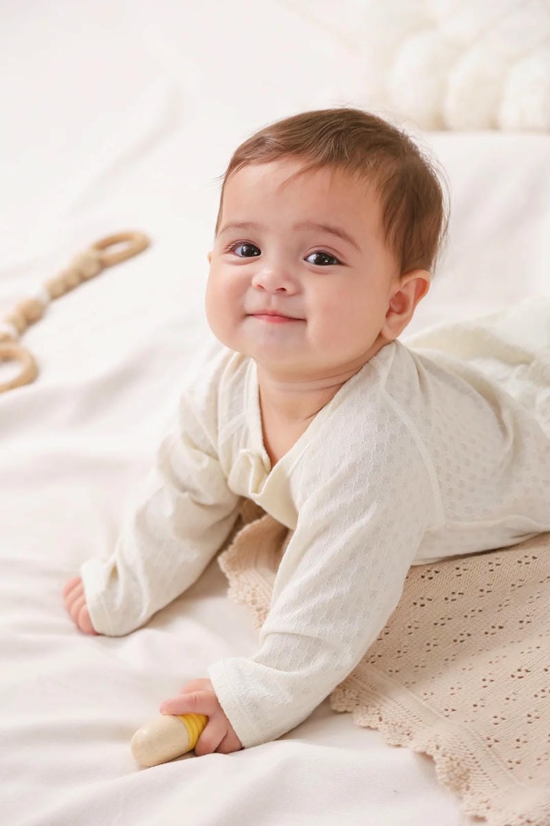 hình ảnh em bé đẹp như thiên thần 34