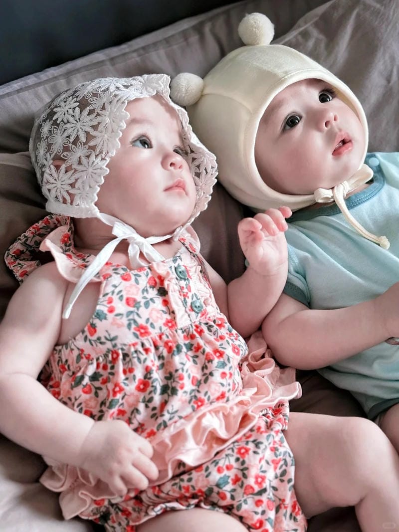 hình ảnh em bé sơ sinh dễ thương 25