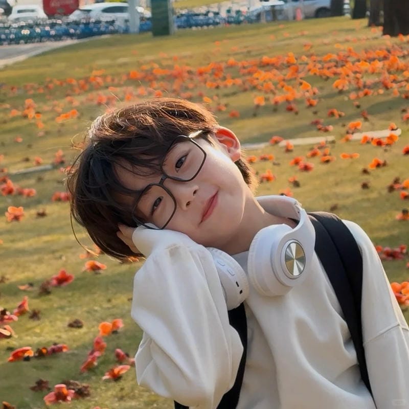 hình ảnh em bé trai dễ thương 17