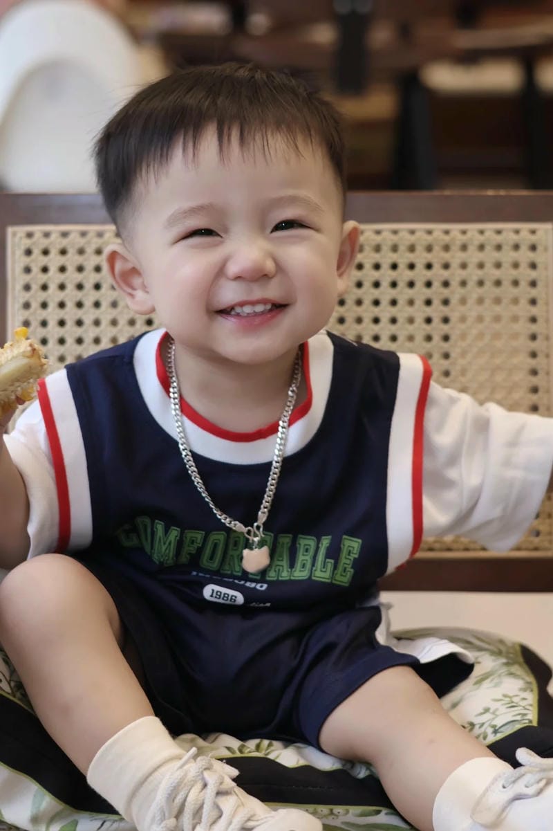 hình ảnh em bé trai dễ thương 24