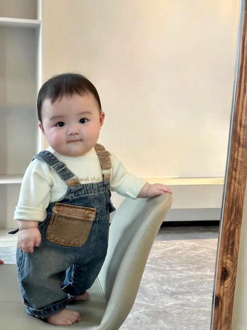 hình ảnh em bé trai dễ thương 6