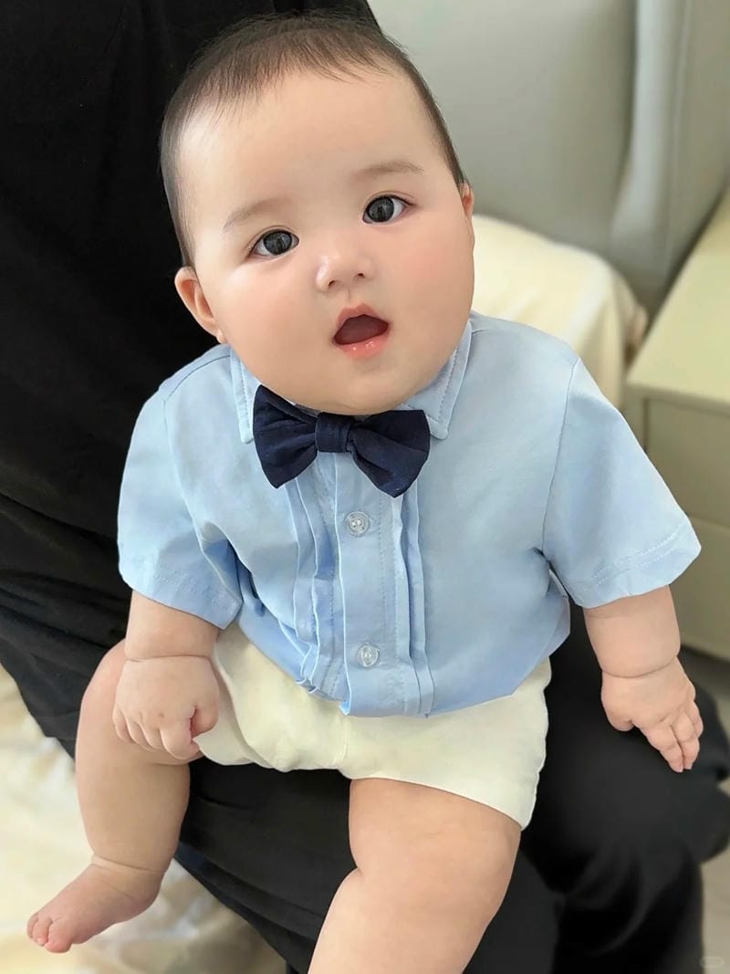 hình ảnh em bé trai dễ thương 7