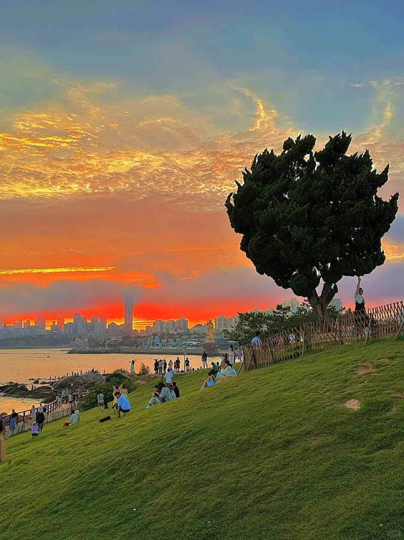 hình ảnh hoàng hôn cô đơn