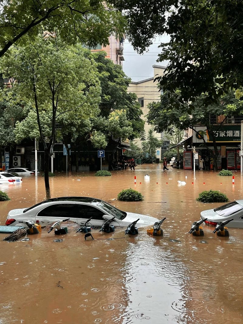 hình ảnh lũ lụt 5