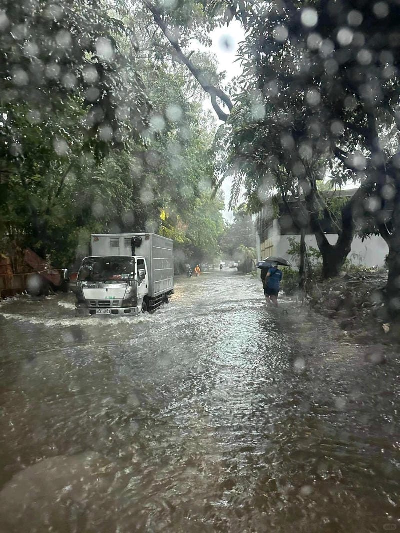 hình ảnh lũ lụt ở việt nam