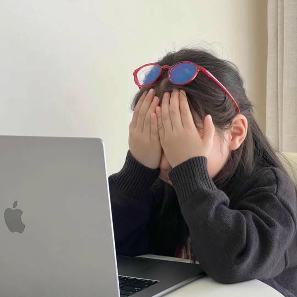 hình ảnh mệt mỏi 2