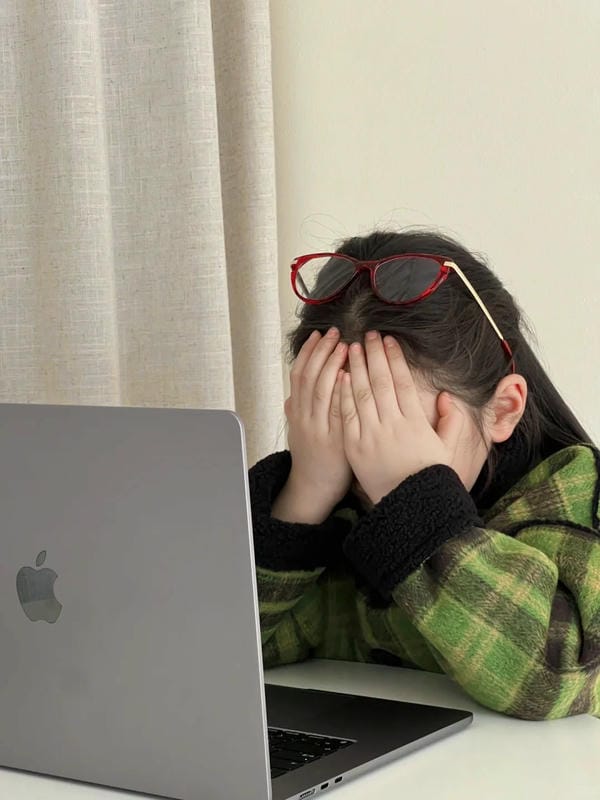 hình ảnh mệt mỏi 5